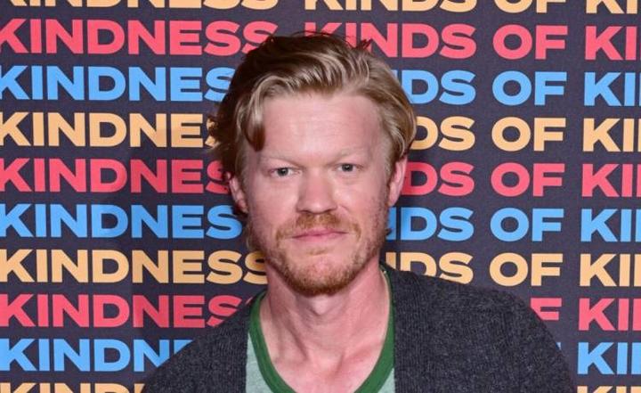 Magia jesieni w poezji: Wiersze o ulotnych chwilach tej pory roku