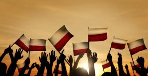 Sztuka tworzenia wiersza patriotycznego – jak wyrazić miłość do ojczyzny?