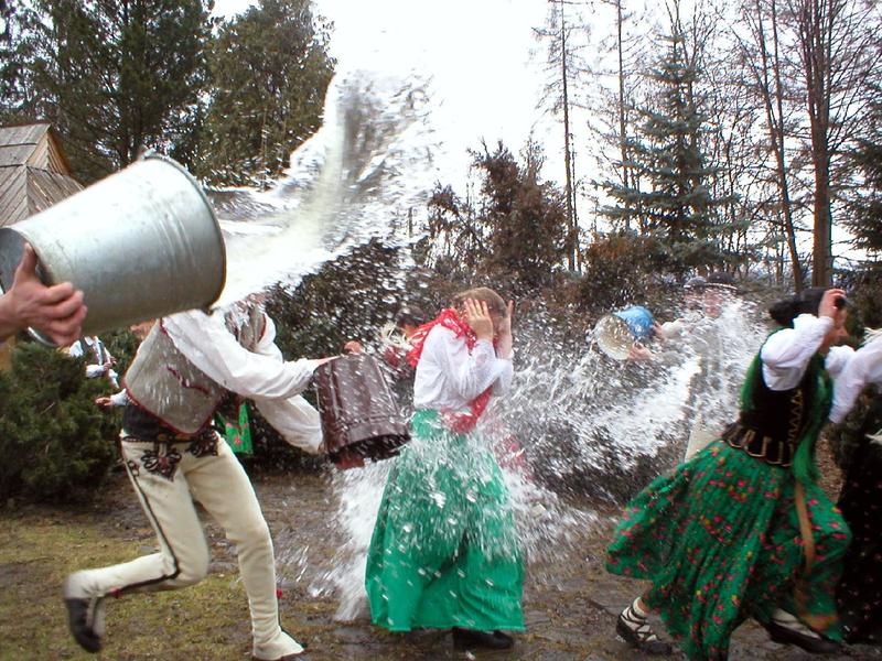 Twórcze wiersze na lany poniedziałek – inspiracje na świąteczne radosne chwile