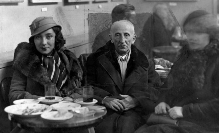 Zaczarowany świat Leśmiana: Wiersze dla dzieci pełne magii i przygód