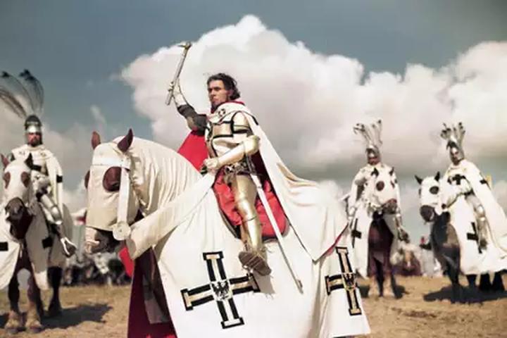 Krzyżacy a historia w programie nauczania