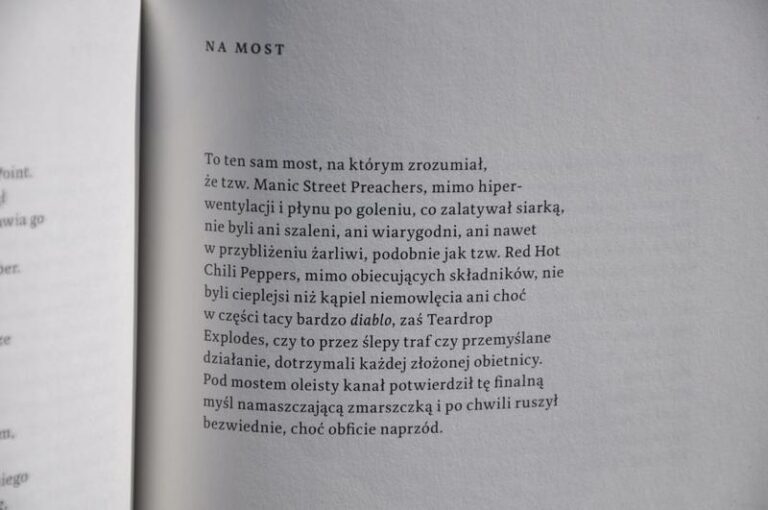 Inspirujące wiersze po angielsku dla gimnazjum – odkryj poezję w prosty sposób