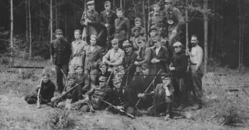 Wiersze o Wołyniu 1943: Pamięć i emocje w słowach